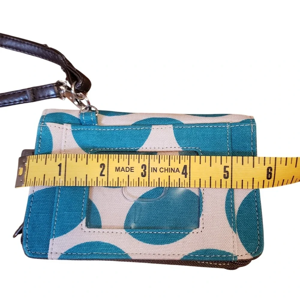 thirty-one charming wristlet
